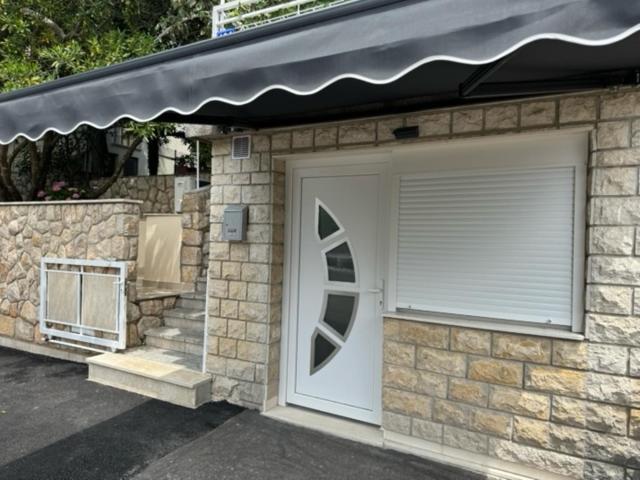 Lory Apartmani Dramalj Exterior foto
